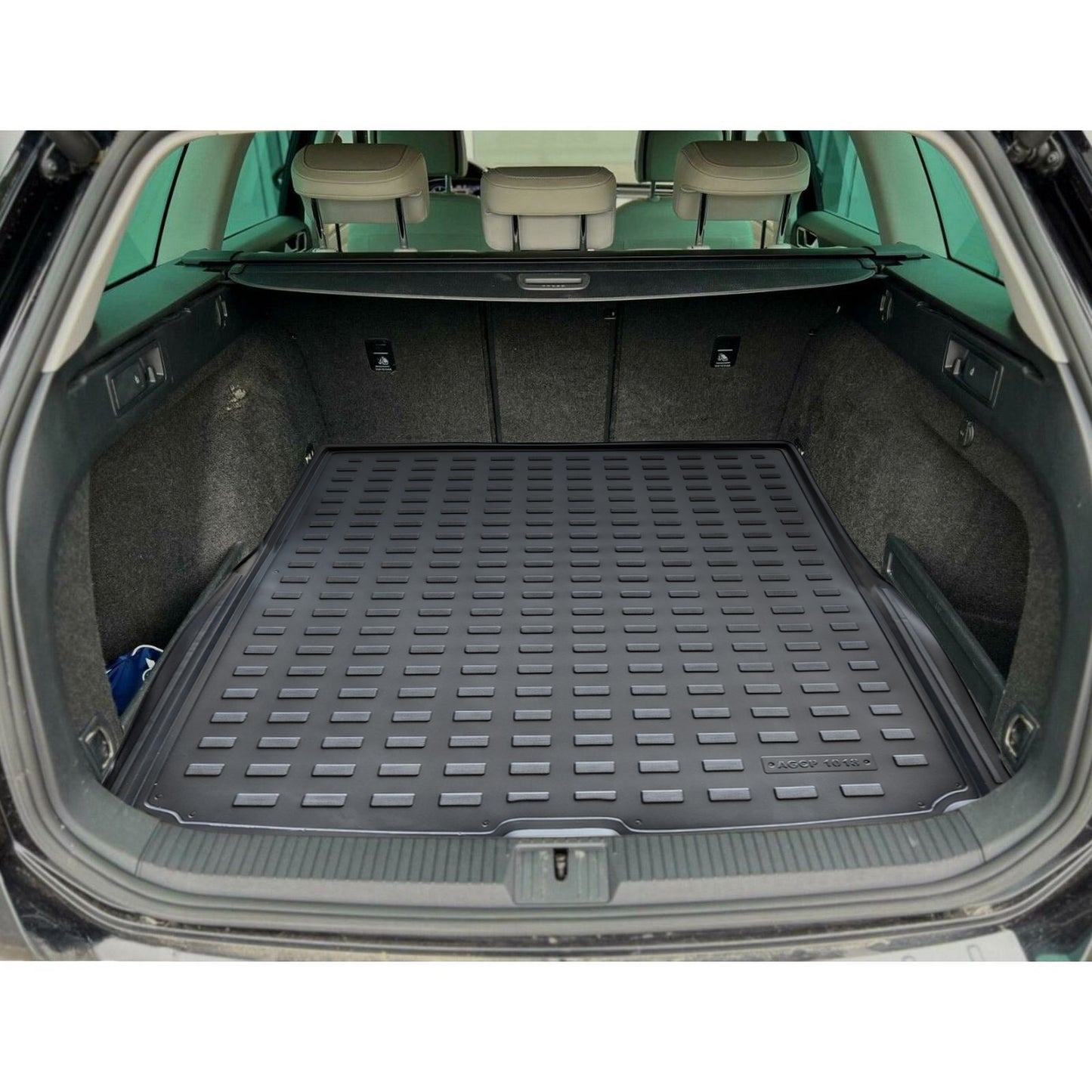 BL-1018-AGCP-Laderaumwanne-Kofferraumwanne-für-Volkswagen-Passat-B8-Variant-2015-2023